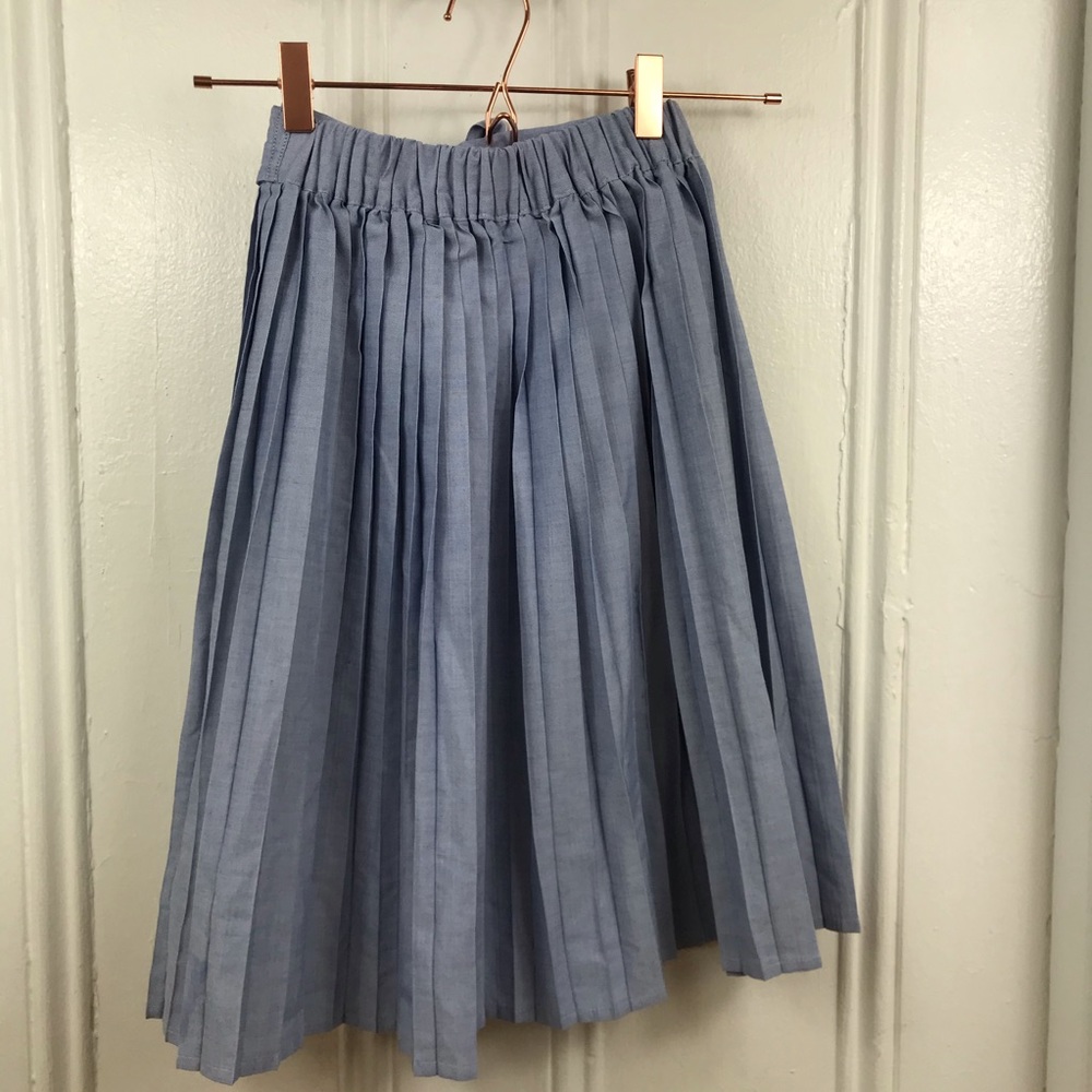 Anthropologie lilis chambray pleated midi skirt - Picture 7 of 8
